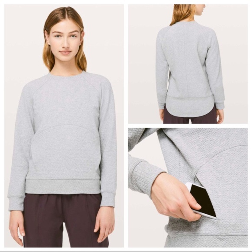 Lululemon Catch A Moment Crew